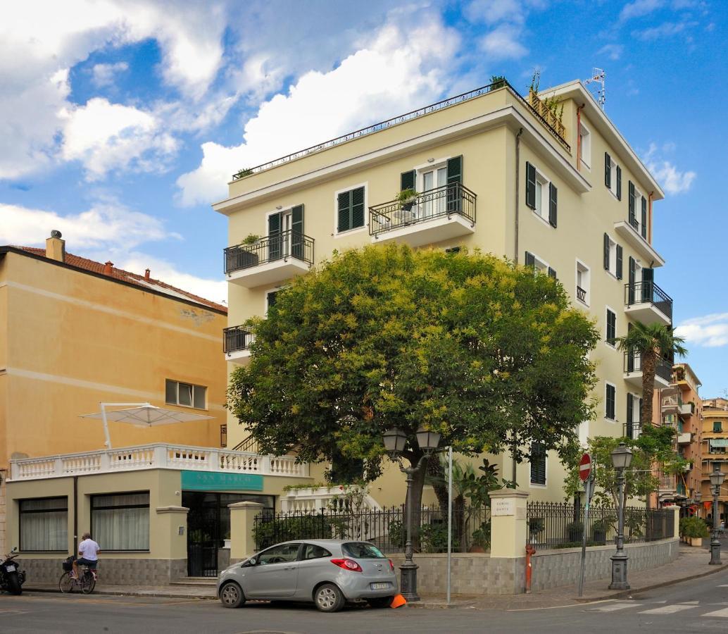 Residence San Marco Suites&Apartments Alassio Exterior foto